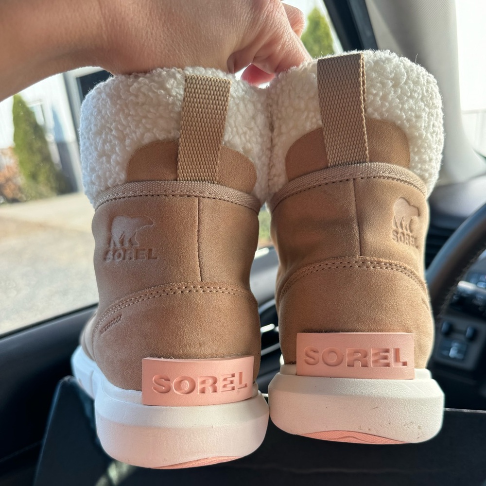 Sorel Explorer ll Carnival Cozy Boots - Picture 7 of 14